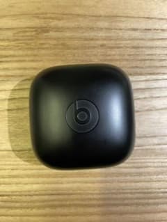 Powerbeats Pro 完全ワイヤレスイヤホンのサムネイル