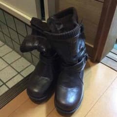 キッズブーツのサムネイル