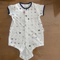 赤ちゃんの城　ロンパース　70のサムネイル