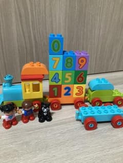LEGOデュプロ　かずあそびトレインのサムネイル