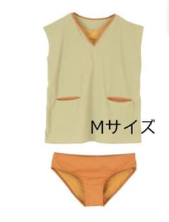 カップ付きオーバートップスビキニ　シードレス　Mサイズ　ピスタチオのサムネイル