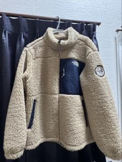 THE NORTH FACE ボア フリース ジャケット ベージュ 値下げ⭕️のサムネイル