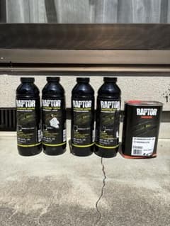 【訳あり】 U-POL RAPTOR ラプター 黒 4本セット+ハードナー 訳あり】 U-POL RAPTOR ラプター 黒 4本セット+ハードナー - メルカリ