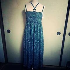 マキシワンピース￥1600↘￥1200のサムネイル