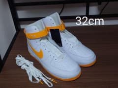 32cm　ナイキ　エアフォースワン07　ハイカットのサムネイル