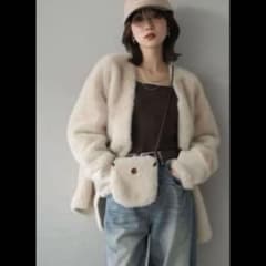 バッグ付エコファーノーカラーコート リュミエ lumier同型 ベージュ