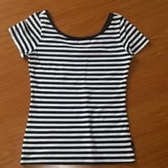 セシルTシャツのサムネイル