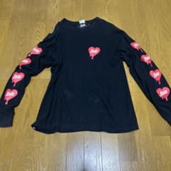 MOBB 長袖Tシャツ ブラック ハートロゴのサムネイル