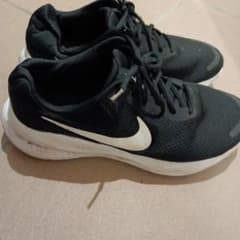 Nike ブラック スニーカーのサムネイル