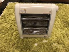 YUASA 電気ストーブ ⭐️値下げしました⭐️のサムネイル