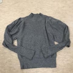 パフスリーブ⭐️ニットのサムネイル