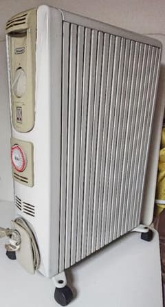 デロンギ オイルヒーター 1500Wのサムネイル