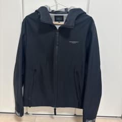 美品 エンポリオアルマーニ ロゴ ナイロンジャケット 黒色 サイズ48(M〜L)のサムネイル