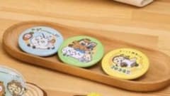 値下げ中‼️ちいかわ　うさぎ　オデ　鎧さん　あのこ　うま　缶バッチのサムネイル