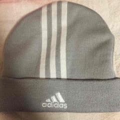 adidasニットのサムネイル