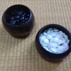 碁石のサムネイル