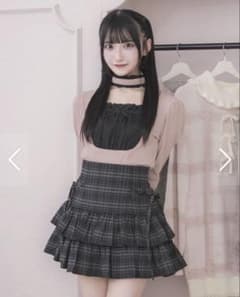 pium ピンク トップス ラウンドフリルチョーカーカットソー - メルカリ