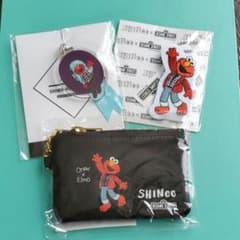 SHINee✕セサミ　コラボ　グッズ　オニュ　3点セット　エルモのサムネイル