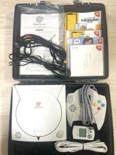 ドリームキャスト　Dreamcast　本体　付属品あり　おまけソフトのサムネイル