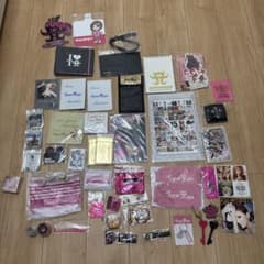 浜崎あゆみ グッズまとめ 浜崎あゆみ TAグッズ、その他グッズまとめ - メルカリ