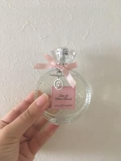 ジルスチュアート 香水のサムネイル