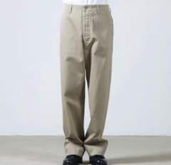 極美品 COMOLI KHAKI チノパンツ 1 - メルカリ