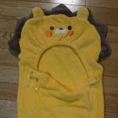赤ちゃん おくるみのサムネイル