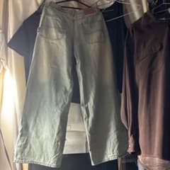 淡い青色 ワイドレッグ デニムパンツ Lサイズのサムネイル