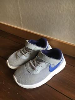 NIKE ナイキ スニーカーのサムネイル