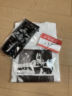 倖田來未　アルバム特典　tシャツ　ステッカー　おまけペンライトのサムネイル