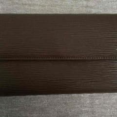 お財布のサムネイル