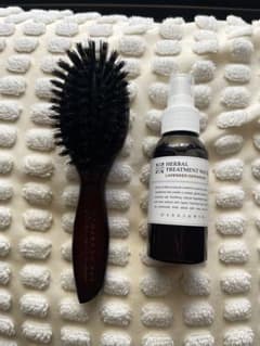 MARKS & WEB ヘアブラシ＆トリートメントウォーターのサムネイル