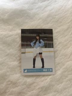 日向坂46 鶴崎仁香 生写真 好きになるクレ ッシェンド MV衣装 ヒキのサムネイル