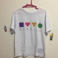 NEWS LIVE TOUR 2013 幸福魂Tシャツ お値下げ中のサムネイル