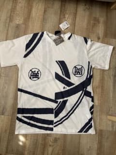 ゴールデンカムイTシャツ 新品 Lサイズのサムネイル