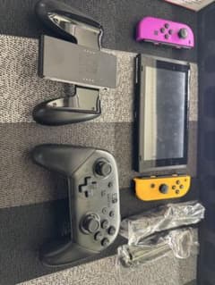 Nintendo Switch 本体 コントローラーセットのサムネイル