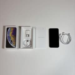 iPhone Xs 64GB シルバーのサムネイル