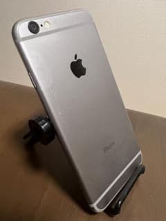 iPhone6 64GB スペースグレー 本体のサムネイル