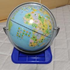 しゃべる国旗付き地球儀のサムネイル