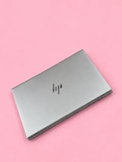 HP EliteBook 830 G10 i7-1365U 16GB 256GBのサムネイル