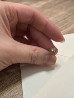 シンプルなダイヤモンド風スタッドピアス　片方のみ　⚠︎お値段交渉柔軟にしたいです！