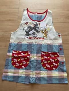 新品・未使用！保育士エプロン　トムとジェリーのサムネイル