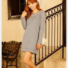 Michelle Macaron ♡ スウェットビジューワンピのサムネイル