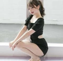 ANDMARY bonnie mini rompers (black) - メルカリ