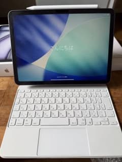 【美品】iPad Air M3 11インチ256GB＋純正キーボード＋純正ペンのサムネイル