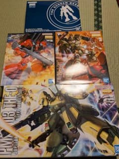 MGジオ フルアーマーガンダム リックディアス おまけゴールドガンダム4体セット MGジオ フルアーマーガンダム リックディアス おまけゴールドガンダム4