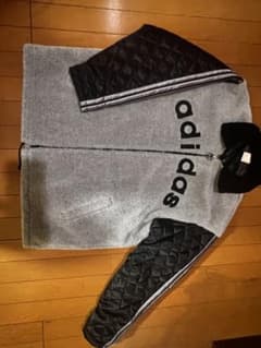 adidas ダウンジャケットのサムネイル