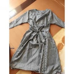 ギンガムチェック 膝丈ワンピースのサムネイル