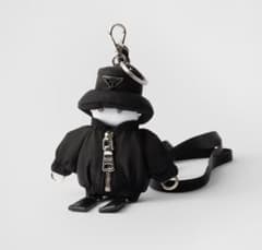 【完全未使用品】PRADA Re-Nylon キーチェーンチャーム robotのサムネイル