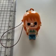 ONE PIECE 나미 미니 피규어 스트랩